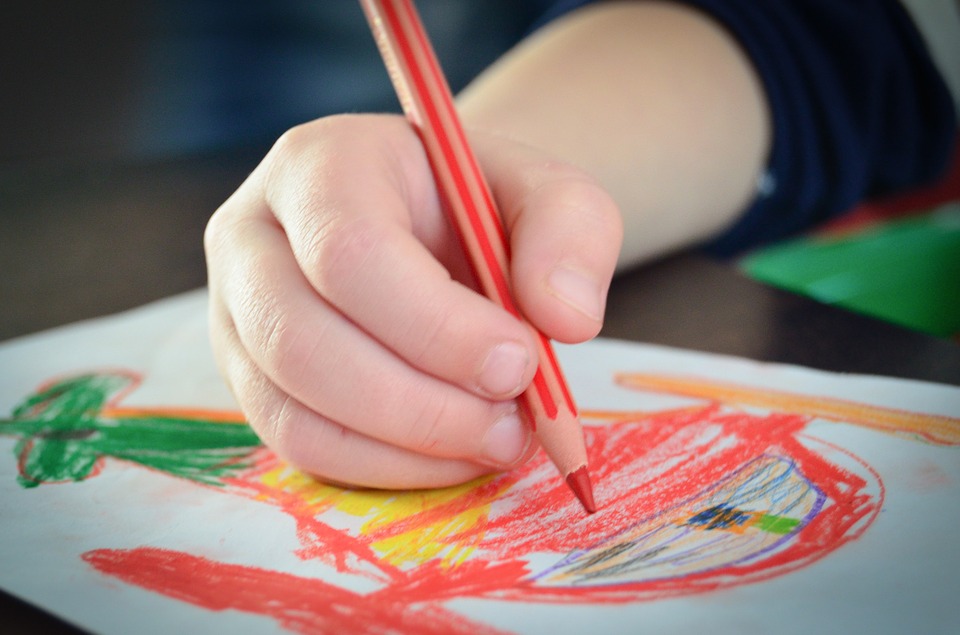 Dibujo infantil es una de las propuestas gratuitas del Municipio